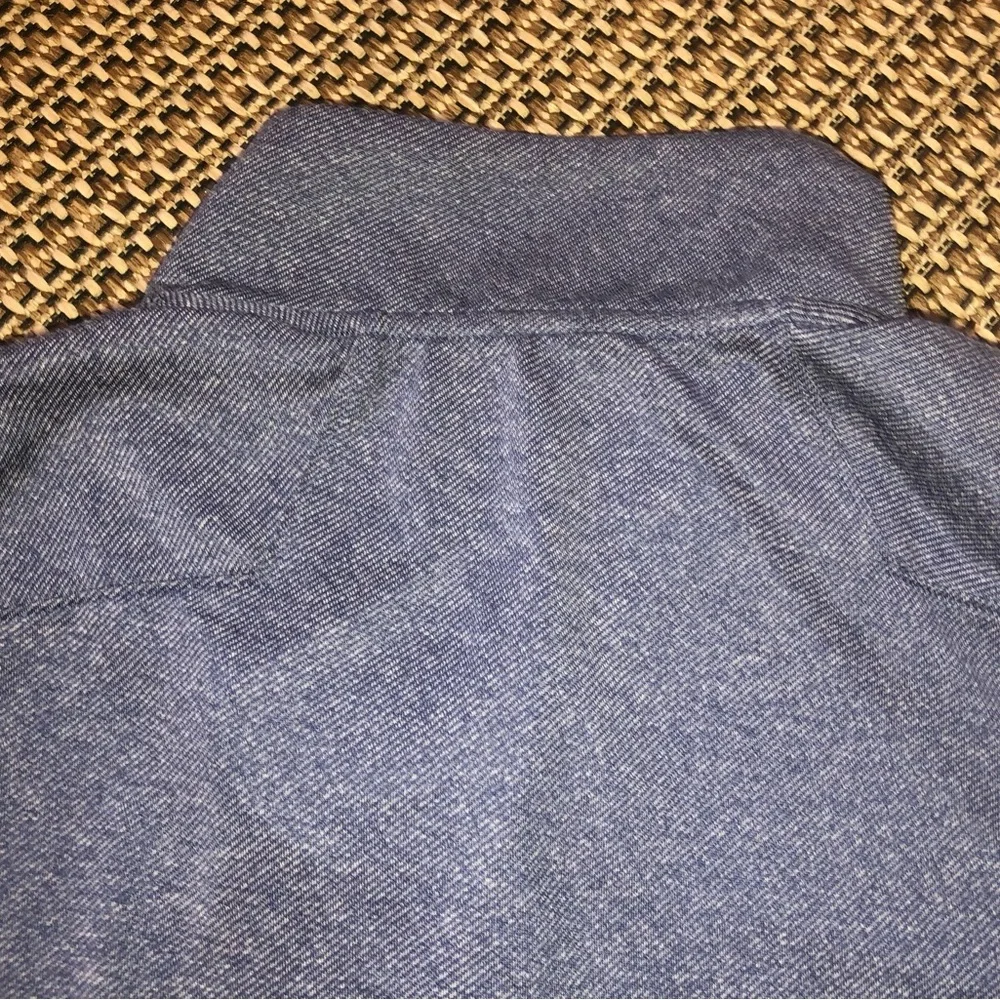Vineyard Vines Men's Light Blue Quarter-Zip Pullover